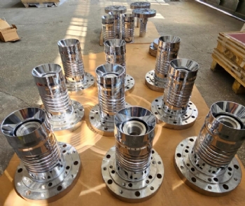 Cabezal de Extrusión Tricapa ABA